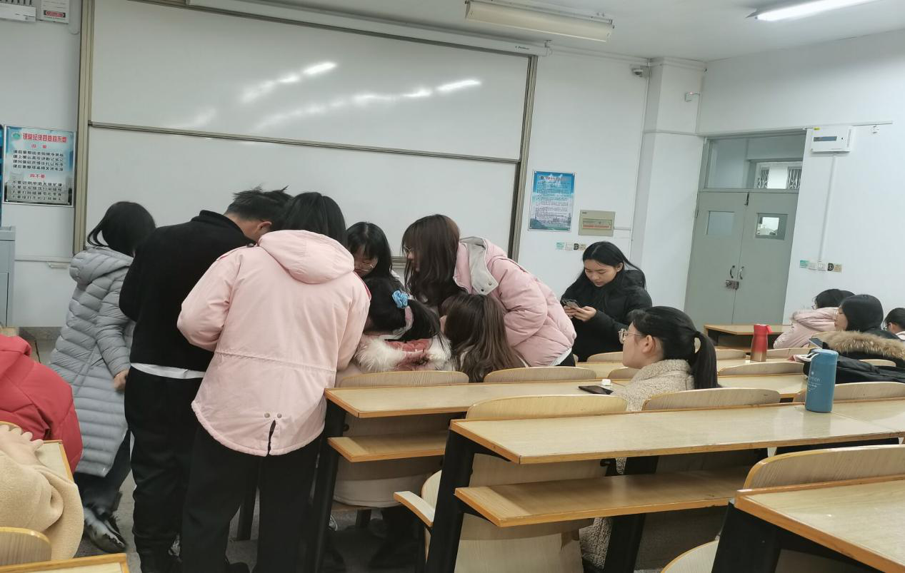 b7ad9490245a4e529d5f9946e57a95c2.png J9集团