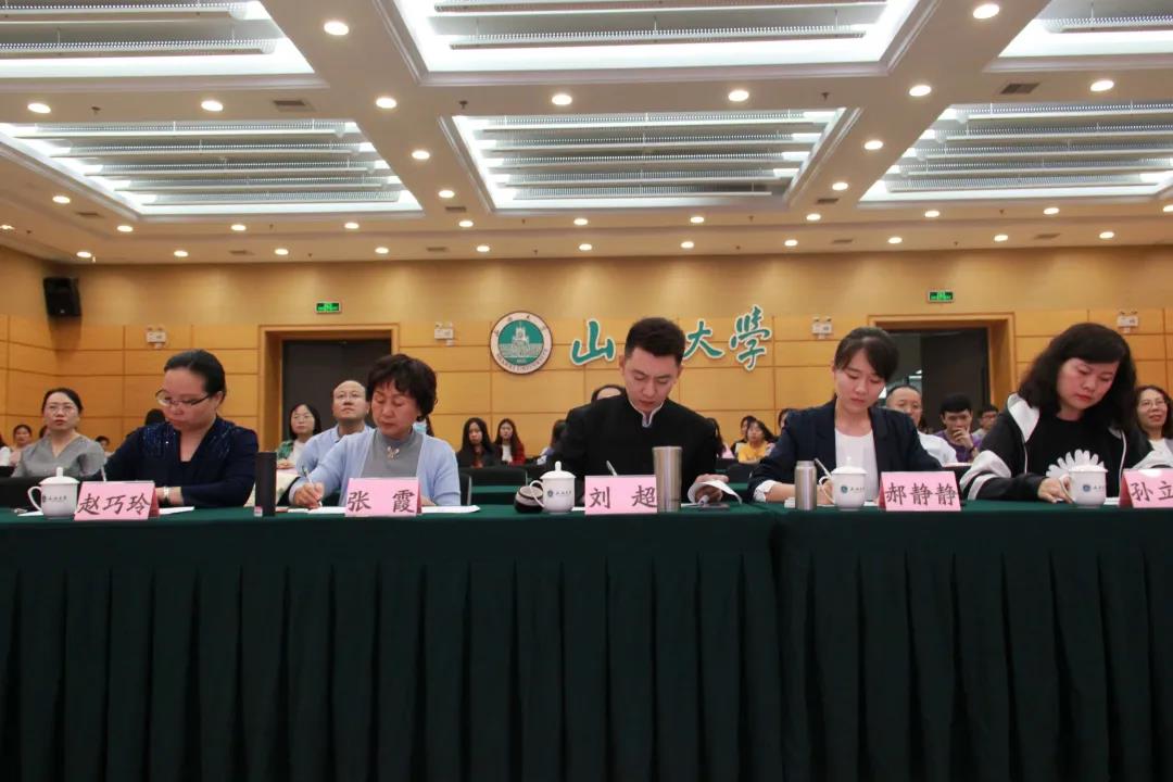eb1b662cd7e2427eab8d98f876da5dce.jpg 评委.jpg