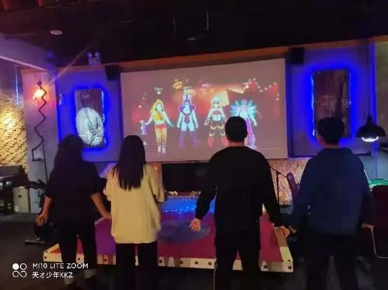 J9集团