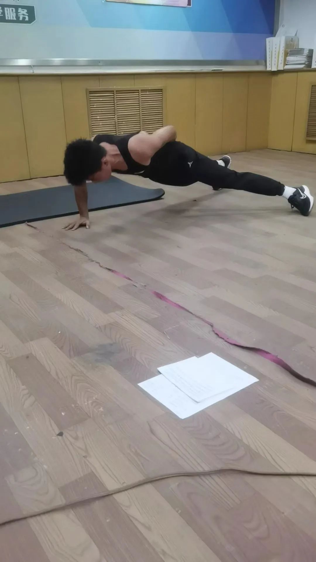 J9集团